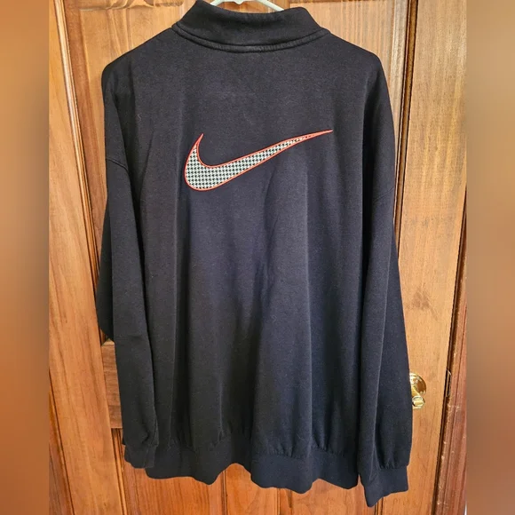 Nike Black and Orange 1/4 Zip Sweatshirt - Picture 2 of 4